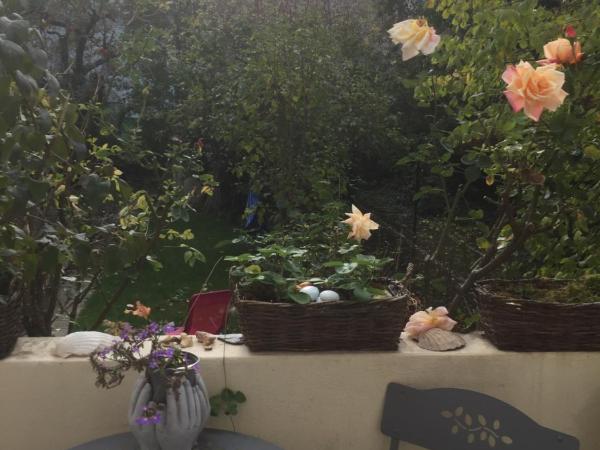 Ravissante petite suite : photo 8 de la chambre chambre double avec salle de bains privative