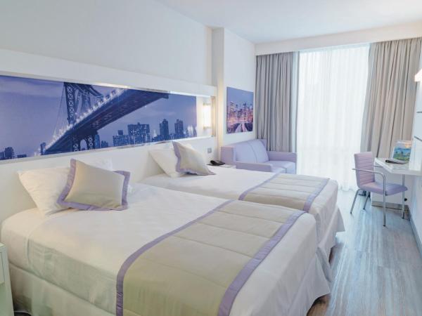 Riu Plaza New York Times Square : photo 2 de la chambre hébergement familial deluxe avec lits doubles