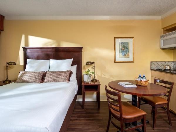 Park Lane Suites & Inn : photo 3 de la chambre suite studio