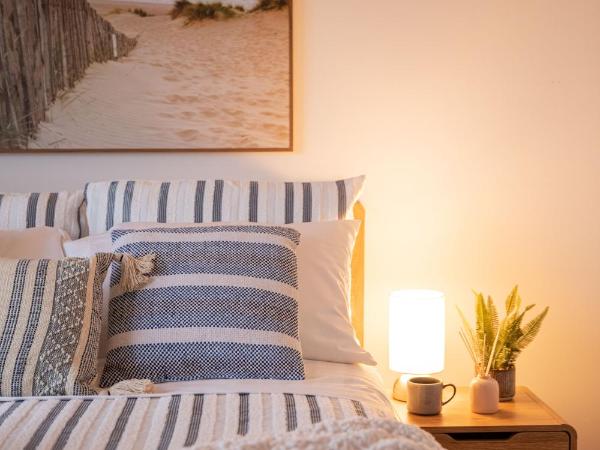 Nature & Relax House, Panoramic sea view, Free parking 37 : photo 1 de la chambre chambre lit queen-size