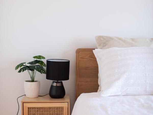 Nature & Relax House, Panoramic sea view, Free parking 37 : photo 1 de la chambre chambre double avec salle de bains commune