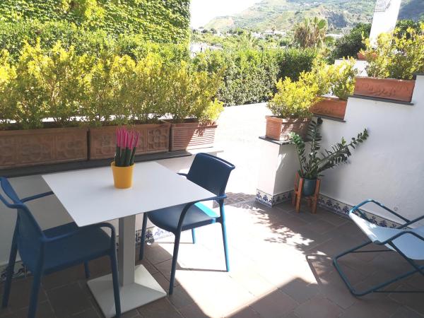 IL SOFFIO DI TIFEO - RESORT : photo 3 de la chambre studio standard