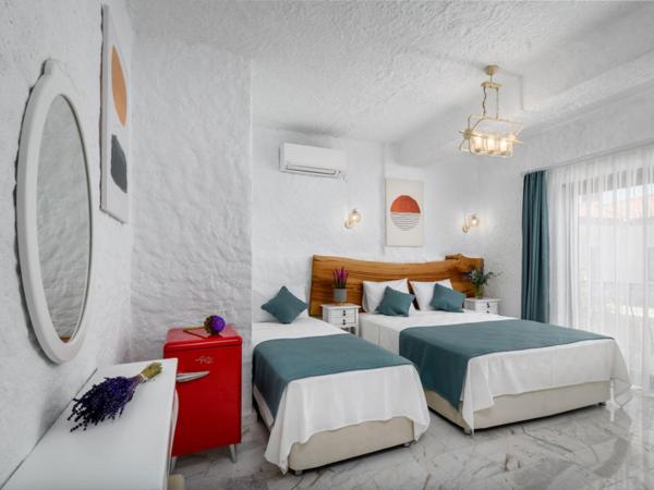 Fethi Baba Konağı : photo 2 de la chambre grande chambre double 