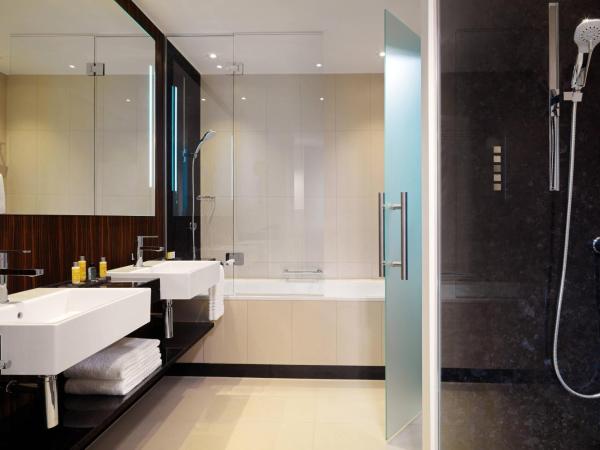 Bonn Marriott Hotel : photo 3 de la chambre suite 1 chambre d'angle 