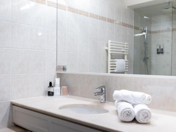 Le Relais Saint Michel : photo 10 de la chambre chambre familiale prestige - vue sur mont-saint-michel