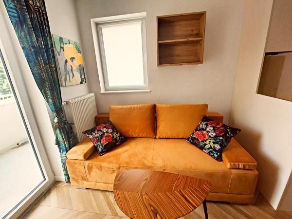 Royal Smart Apartments Cracow : photo 1 de la chambre chambre double avec balcon