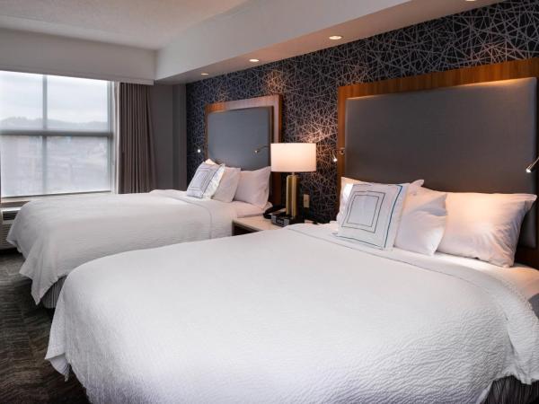 SpringHill Suites by Marriott Pittsburgh North Shore : photo 3 de la chambre studio lit queen-size avec canapé-lit