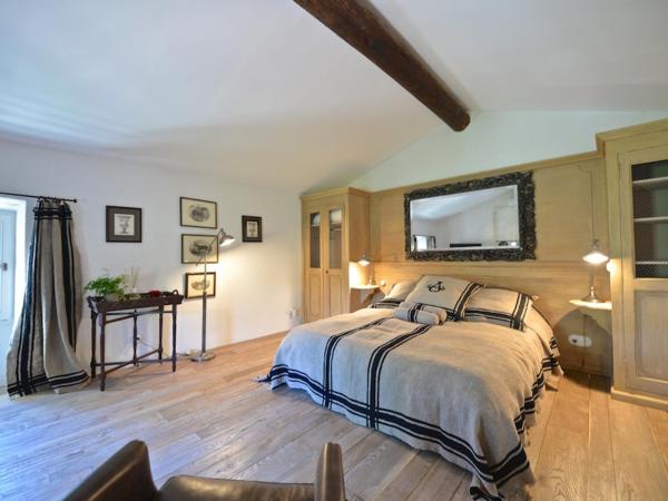 Villa Hautvallon : photo 1 de la chambre suite junior en duplex