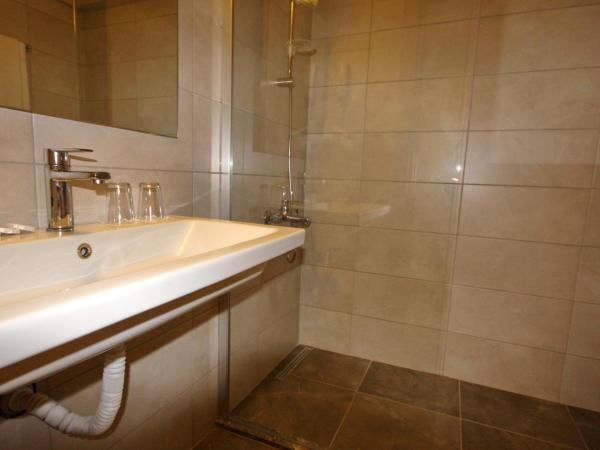 Palmea Hotel : photo 5 de la chambre chambre familiale