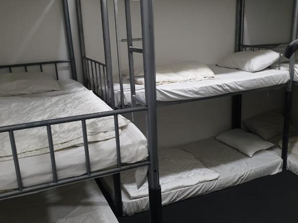 Dubai Hostel, Bedspace and Backpackers : photo 5 de la chambre lit superposé dans dortoir mixte