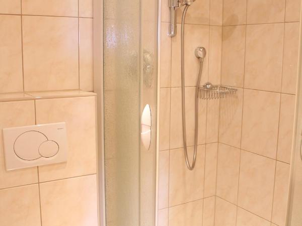 Aldranser Hof : photo 1 de la chambre chambre double avec parking