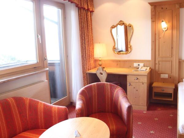 Aldranser Hof : photo 9 de la chambre chambre double avec parking