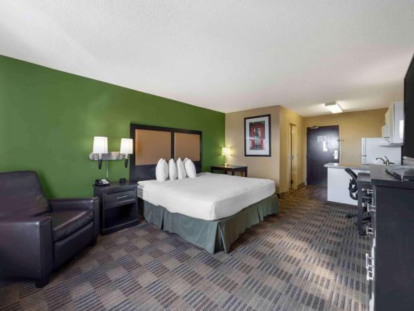 Extended Stay America Suites - Oklahoma City - Airport : photo 1 de la chambre studio lit king-size - non-fumeurs