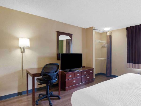 Extended Stay America Suites - Oklahoma City - Airport : photo 3 de la chambre studio avec 2 lits doubles - non-fumeurs
