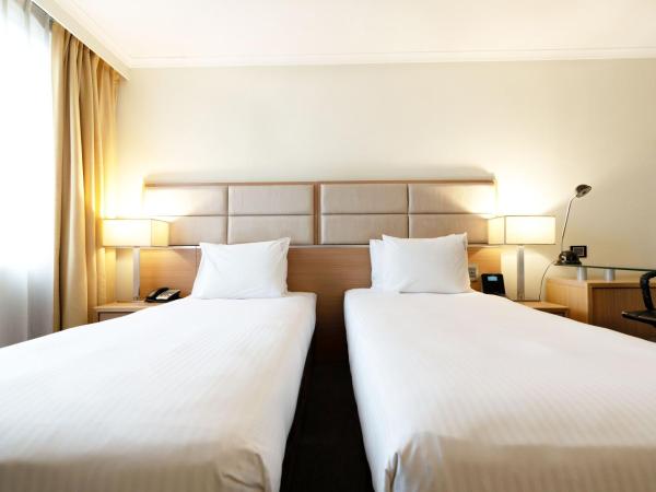 Holiday Inn Parramatta, an IHG Hotel : photo 3 de la chambre chambre lits jumeaux standard