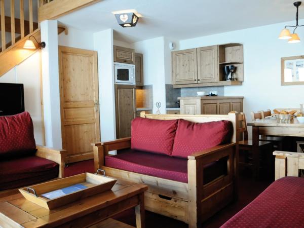 Lagrange Vacances Les Hauts de Comborcière : photo 10 de la chambre appartement 1 chambre avec alcôve (6 adultes)