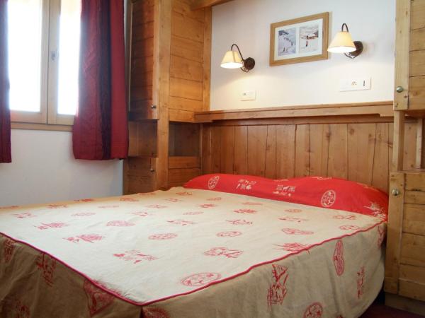 Lagrange Vacances Les Hauts de Comborcière : photo 9 de la chambre appartement 2 chambres (6 adultes)