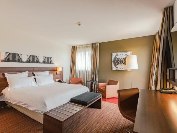 Holiday Inn Mulhouse by IHG : photo 3 de la chambre chambre standard lit queen-size
