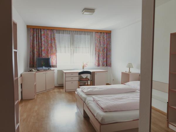 Sommerhotel Karwendel : photo 3 de la chambre chambre double ou lits jumeaux