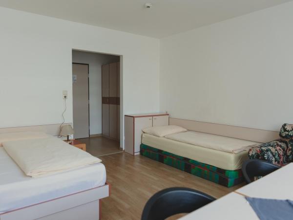 Sommerhotel Karwendel : photo 3 de la chambre chambre triple