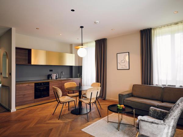 Hotel Republika : photo 1 de la chambre appartement supérieur 2 chambres