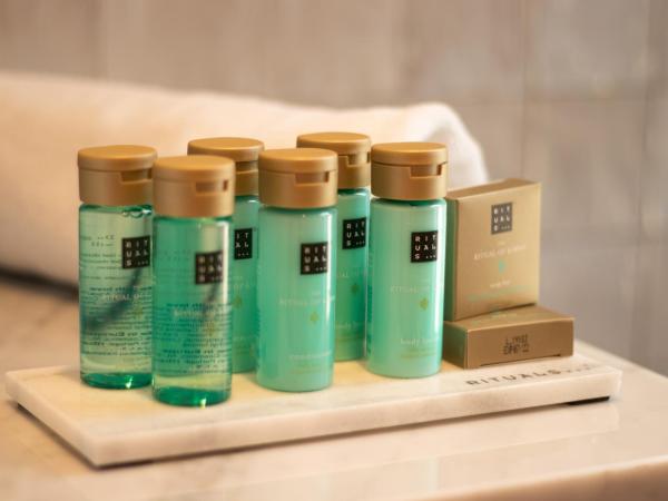 Hotel Republika : photo 5 de la chambre appartement 2 chambres supérieur avec accès extérieur - bâtiment annexe