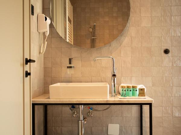 Hotel Republika : photo 8 de la chambre appartement 2 chambres supérieur avec accès extérieur - bâtiment annexe