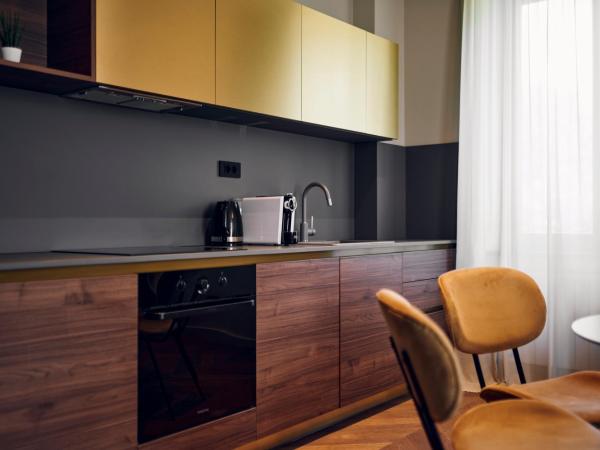 Hotel Republika : photo 2 de la chambre appartement supérieur 1 chambre