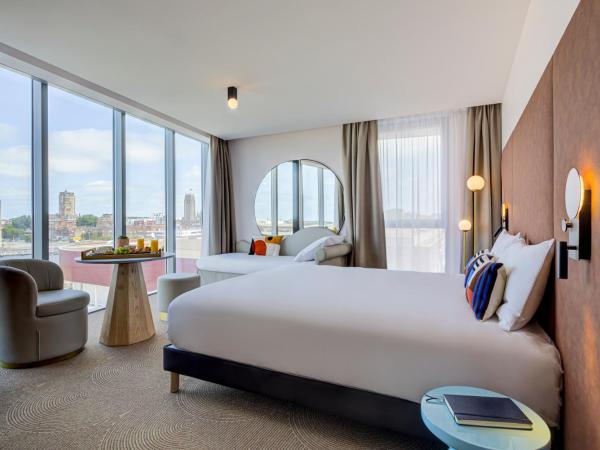 Mercure Dunkerque Centre Gare : photo 7 de la chambre chambre classique avec 1 lit double et 1 canapé-lit