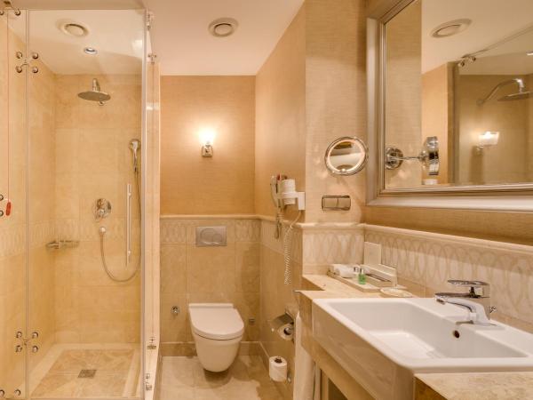 Divan Ankara : photo 4 de la chambre chambre lit king-size