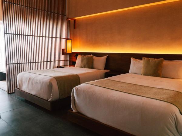 Hive Cancun by G Hotels : photo 2 de la chambre suite junior avec 2 lits doubles