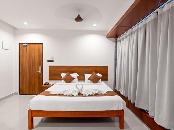 The Elite Hotel : photo 2 de la chambre chambre familiale