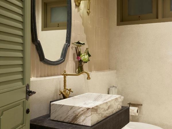 Charras Bhawan Hotel and Residences : photo 1 de la chambre villa cagney 1 bedroom - dandy suite -  king