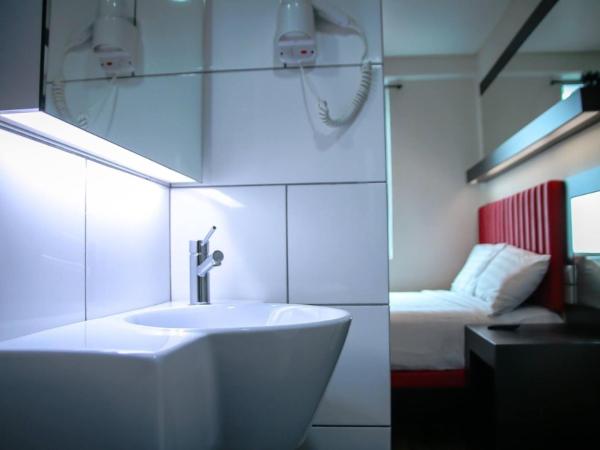 Hotel Pi Ipoh : photo 3 de la chambre chambre standard lit queen-size