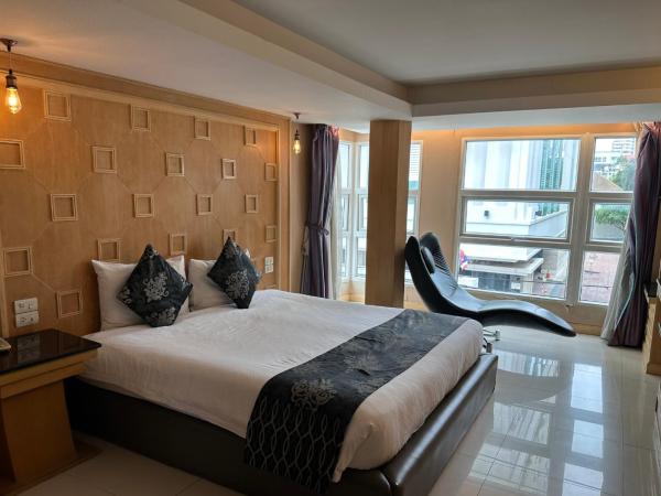 UPAR Hotels Sukhumvit 11 Nana : photo 10 de la chambre chambre lit king-size supérieure