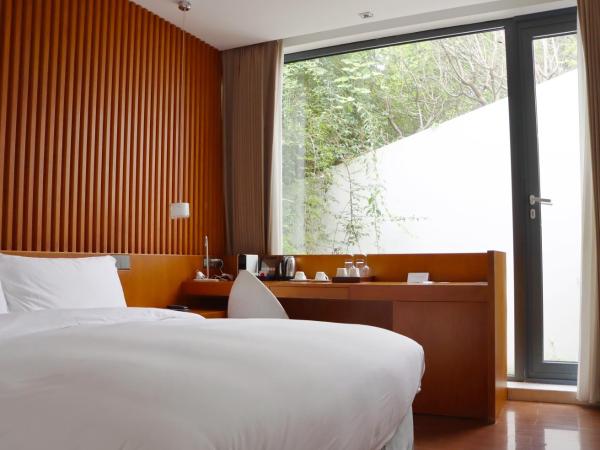 The Sifang Hotel Nanjing, Autograph Collection : photo 7 de la chambre hermit four-bedroom villa