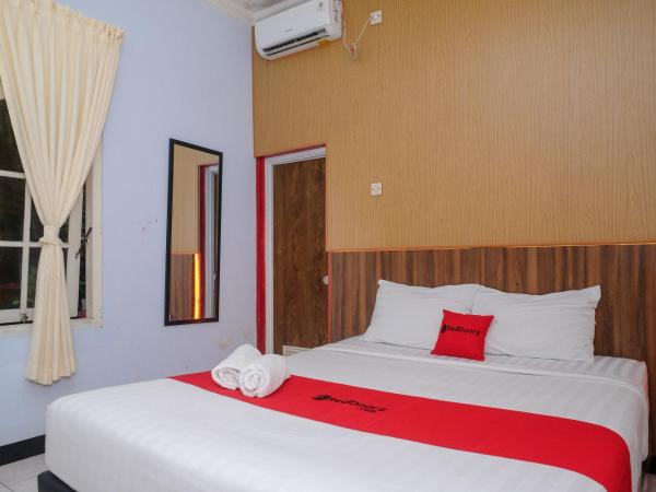 RedDoorz At Pondok Eyang Obi Sleman : photo 3 de la chambre chambre double deluxe