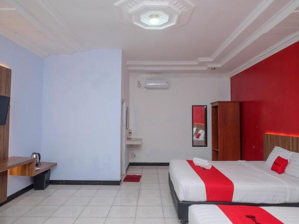 RedDoorz At Pondok Eyang Obi Sleman : photo 9 de la chambre chambre familiale deluxe