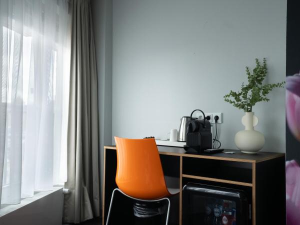 Multatuli Hotel : photo 4 de la chambre chambre double