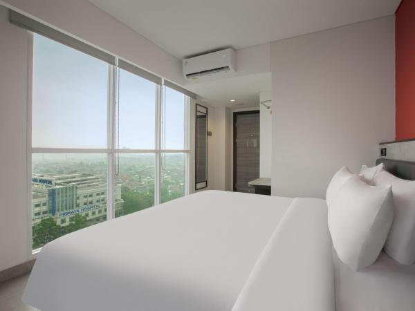 Amaris Hotel Kalimalang : photo 2 de la chambre smart hollywood with view
