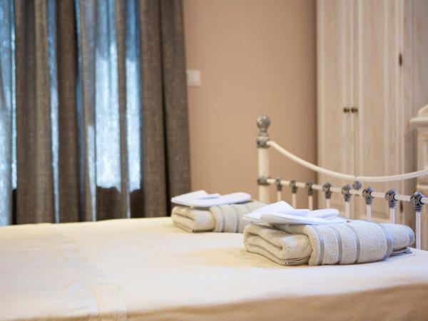 BELLA VITA boutique hotel lefkada : photo 5 de la chambre chambre double deluxe avec balcon