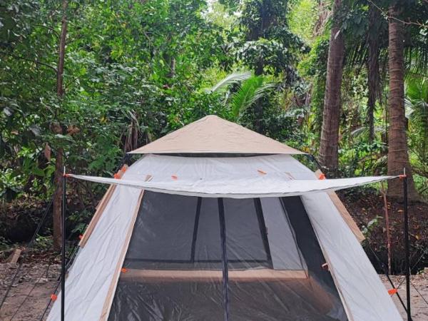 Do Dee Cafe Bangkok Hostel : photo 2 de la chambre tente