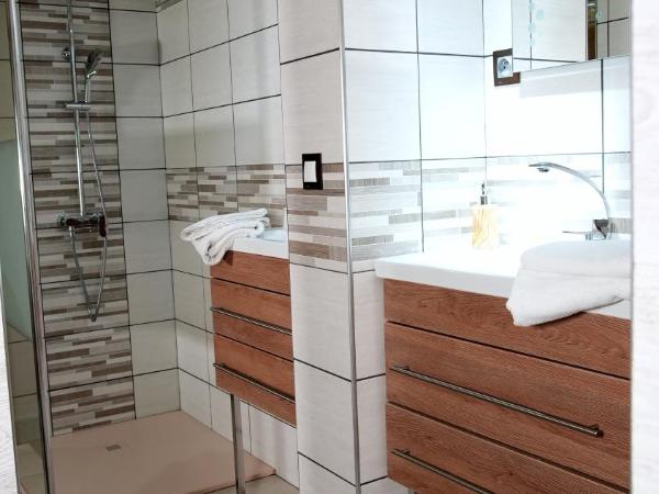 La Sapinière : photo 9 de la chambre chambre double