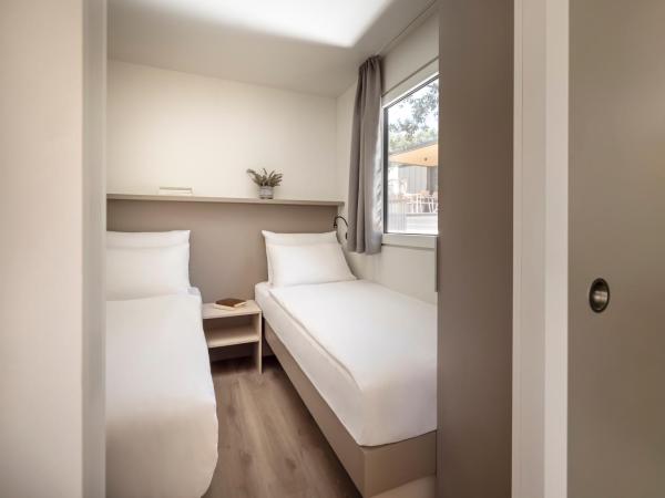 Maistra Camping Amarin Mobile homes : photo 7 de la chambre mobile home premium