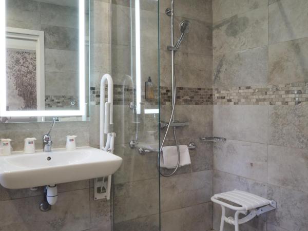 Hotel Busby : photo 6 de la chambre chambre triple confort
