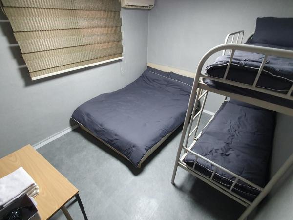 Seven Hostel : photo 4 de la chambre chambre lits jumeaux