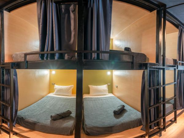 Black Panther Hostel : photo 3 de la chambre lit simple en dortoir mixte (10 adultes)
