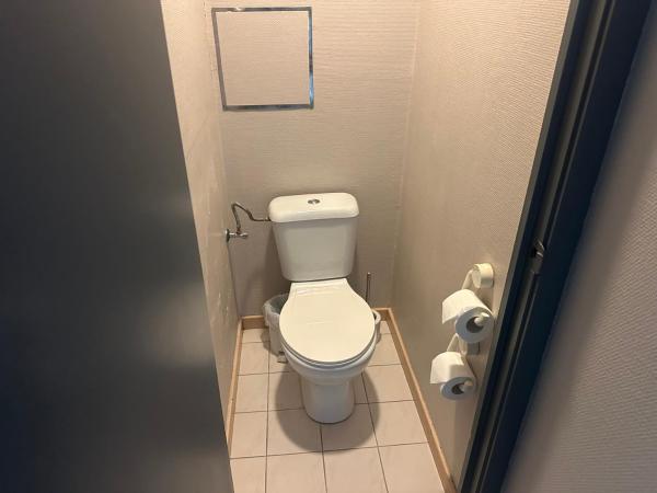 Hotel EUROPACITY : photo 4 de la chambre chambre lits jumeaux