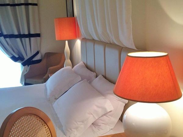 Erbavoglio Hotel : photo 1 de la chambre chambre double avec balcon