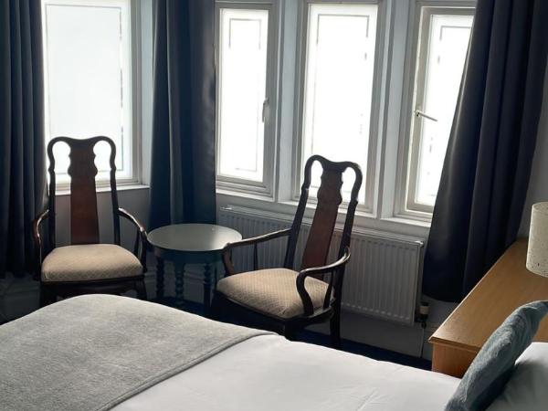 OYO No 3 : photo 1 de la chambre chambre double standard